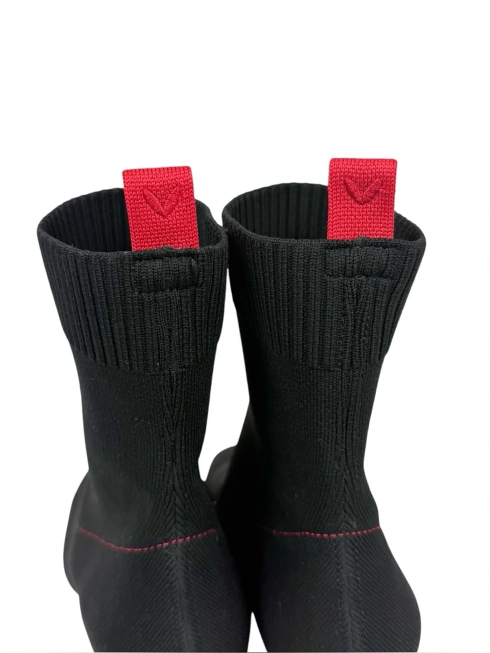Vivaia Regina Pro Square Toe Water Repellent Block Heel Boots Black Ruby Red 9